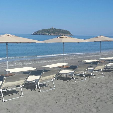 B&B La Stazione Диаманте Экстерьер фото